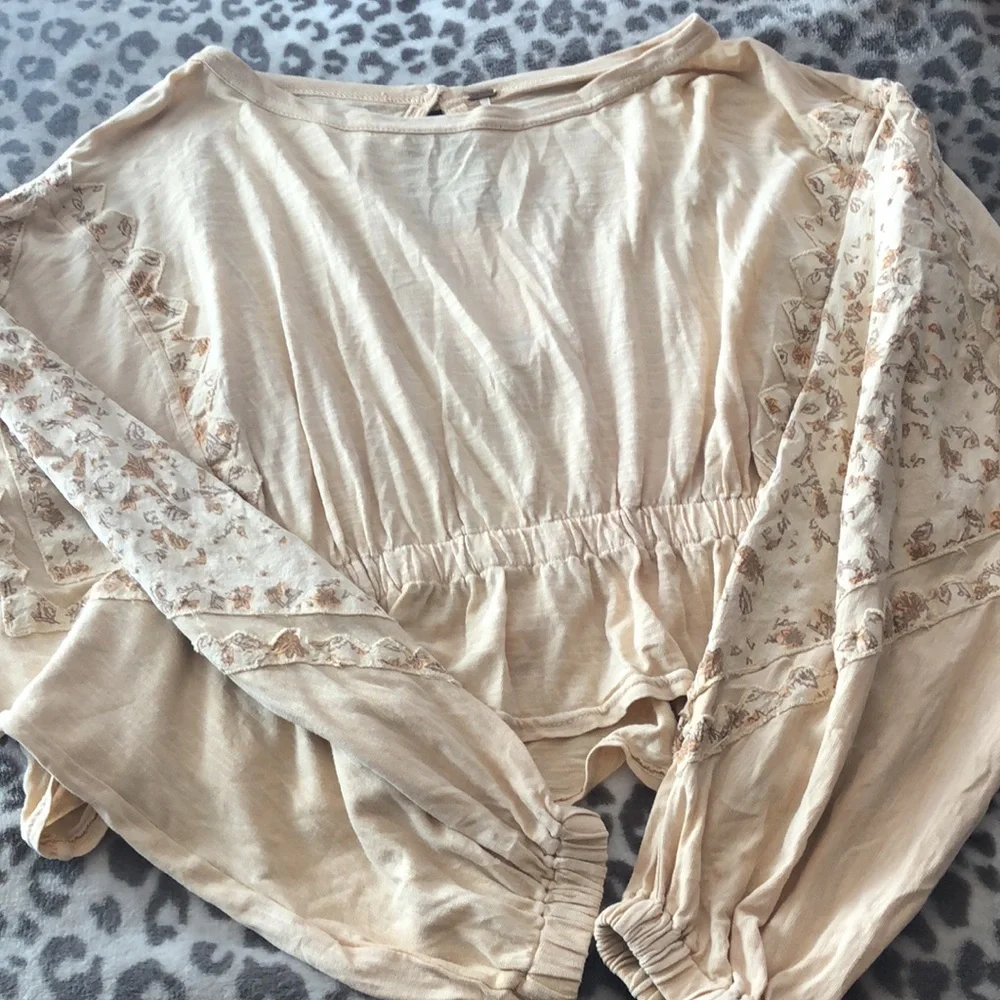 Free People Throwback Embroidered Volume Sleeve Top in Sand Combo Size S…